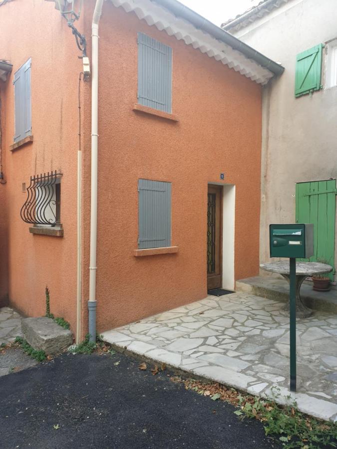Maison De Village De 98 M2 Typiquement Provencale Pierrevert Exteriér fotografie